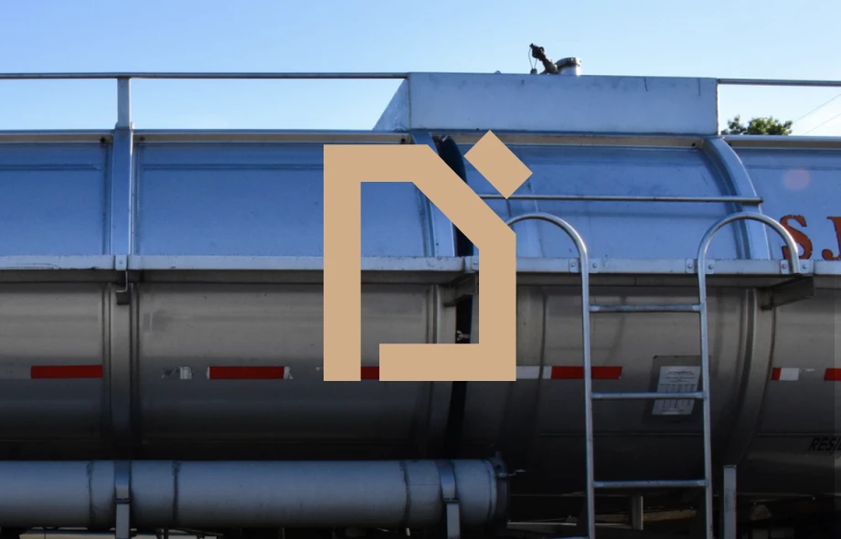 DOT оголосив перші закупівлі пально-мастильних матеріалів для ЗСУ на 2025 рік DOT оголосив перші закупівлі пально-мастильних матеріалів для ЗСУ на 2025 рік