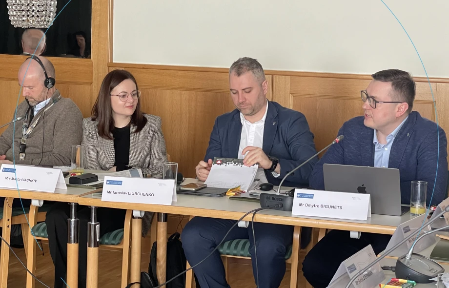 ДОТ презентував антикорупційну інфраструктуру іноземним партнерам ДОТ презентував антикорупційну інфраструктуру іноземним партнерам